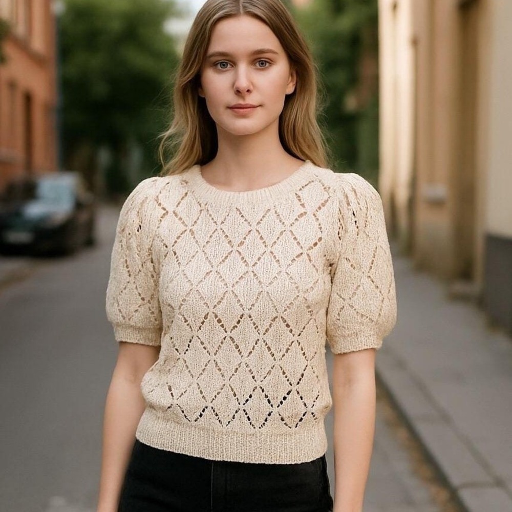 Vintage P·G·E Cream Hand-Knit Crochet  Sweater Short Poof Sleeve Size Small